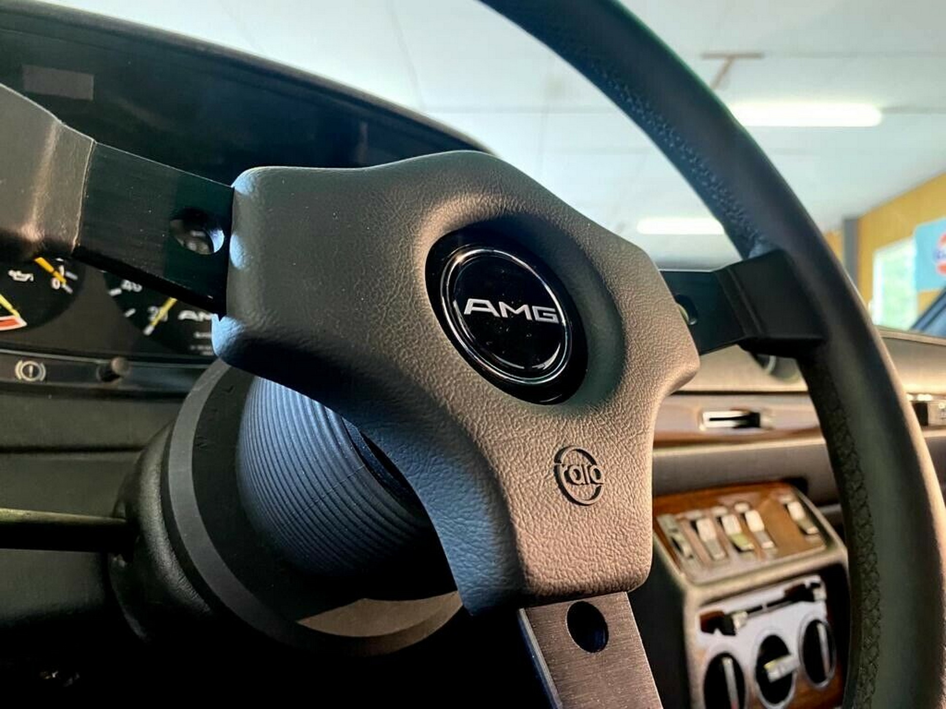 1983-Mercedes-280CE-8