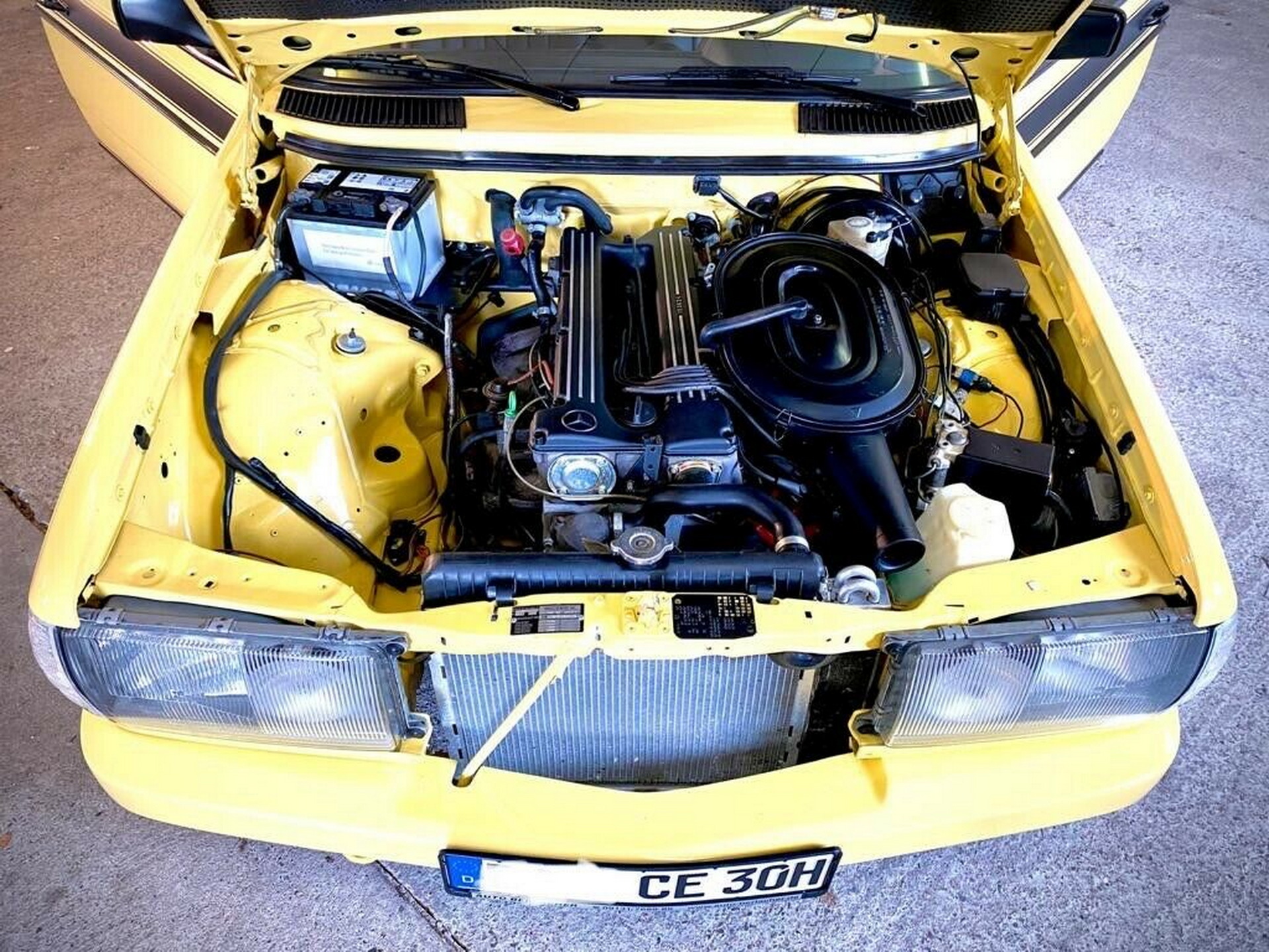 1983-Mercedes-280CE-8