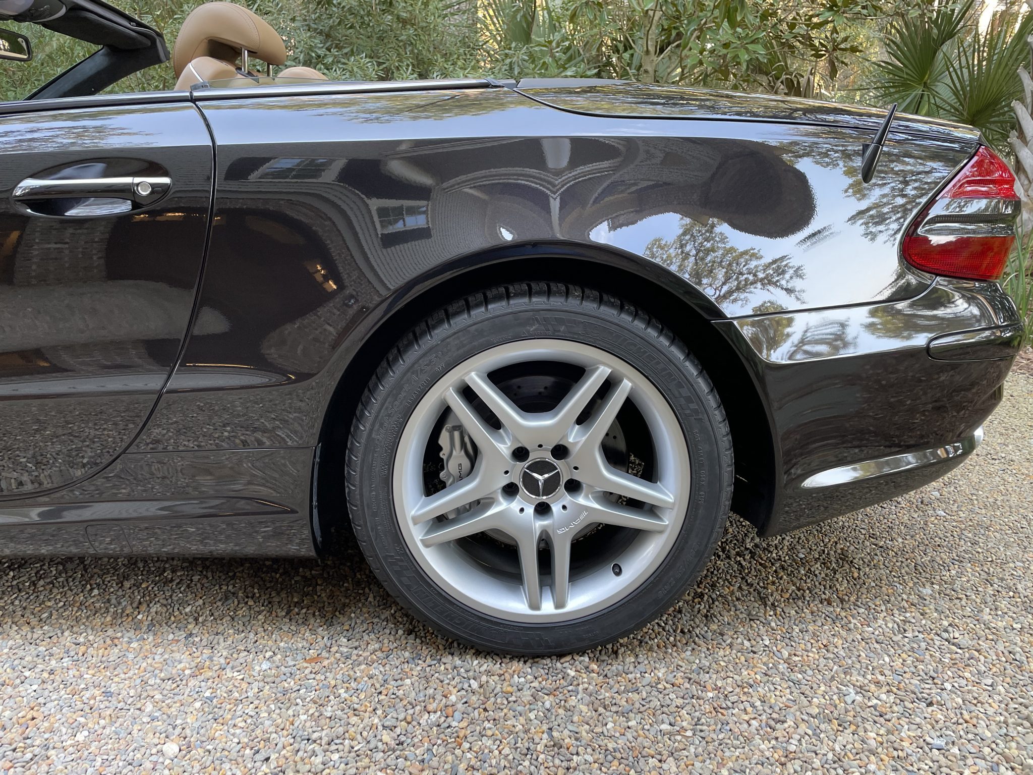 2005-mercedes-benz-sl-55-amg