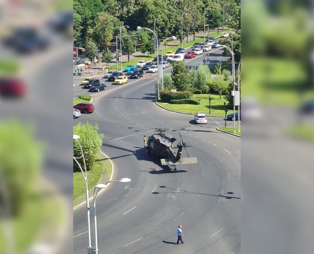 Amerykański Black Hawk awaryjnie lądował w stolicy