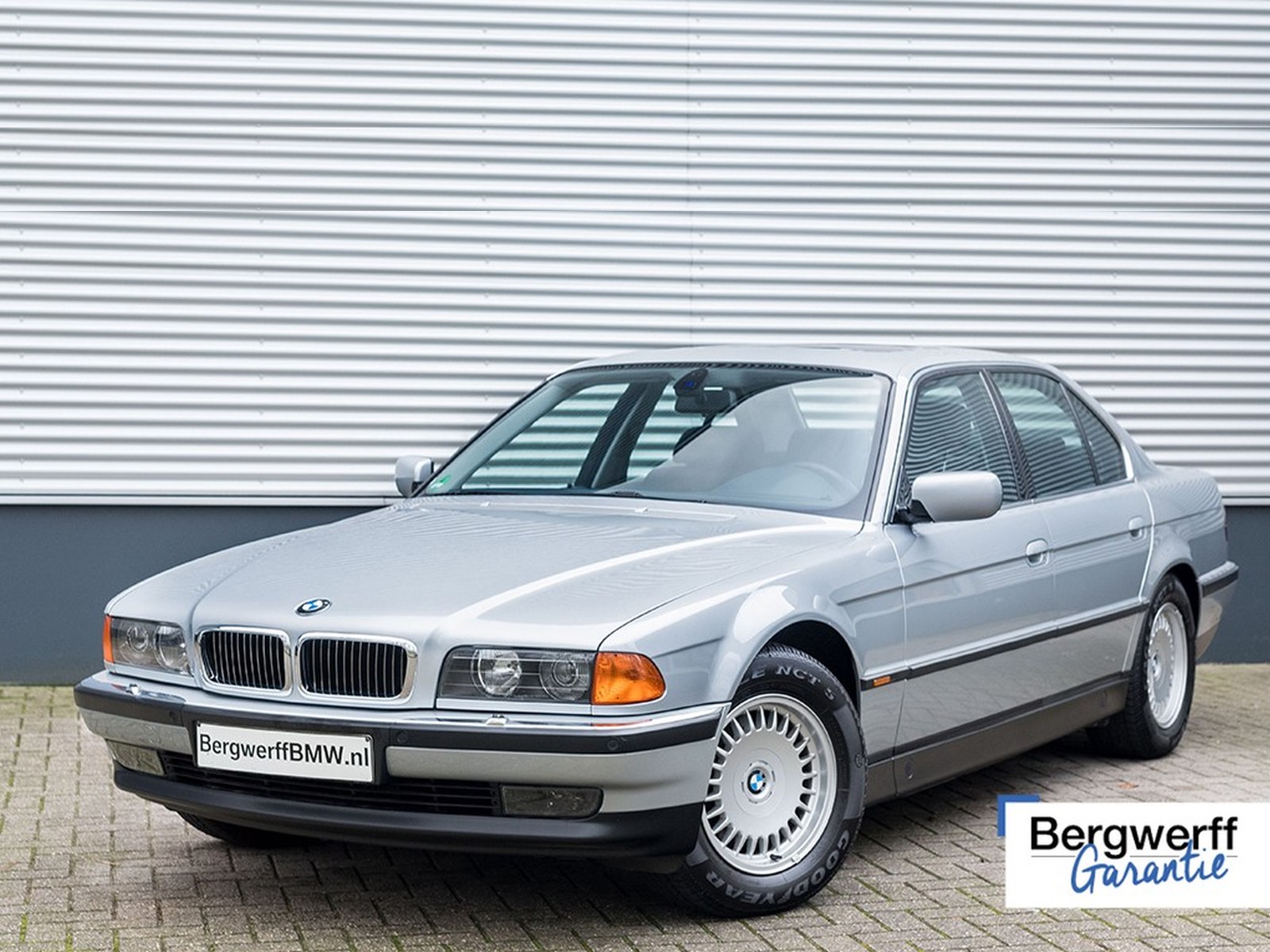 bmw-750i-uzywane-przebieg