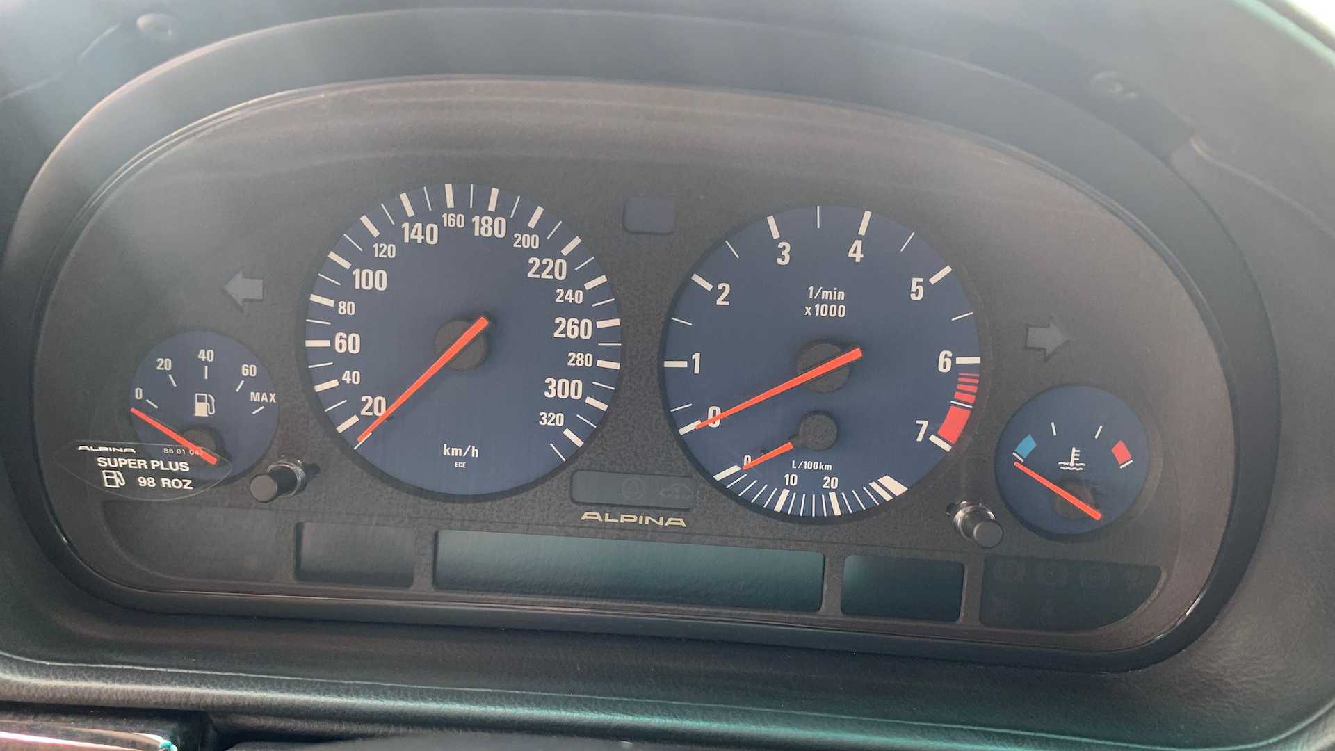 bmw-alpina-b12-v12-na-sprzedaz