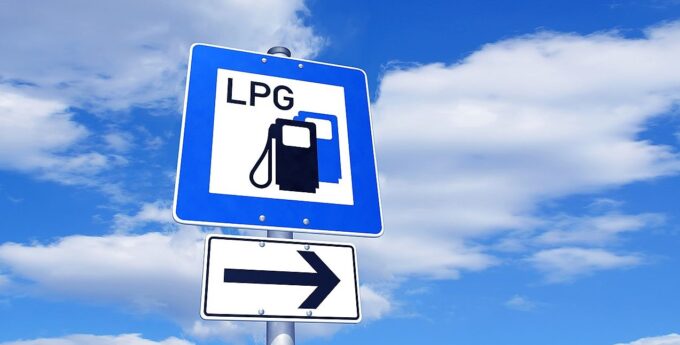 Fatalne informacje dla kierowców LPG! Ceny za gaz w przyszłym tygodniu zbliżą się prawie do 3 zł za litr!