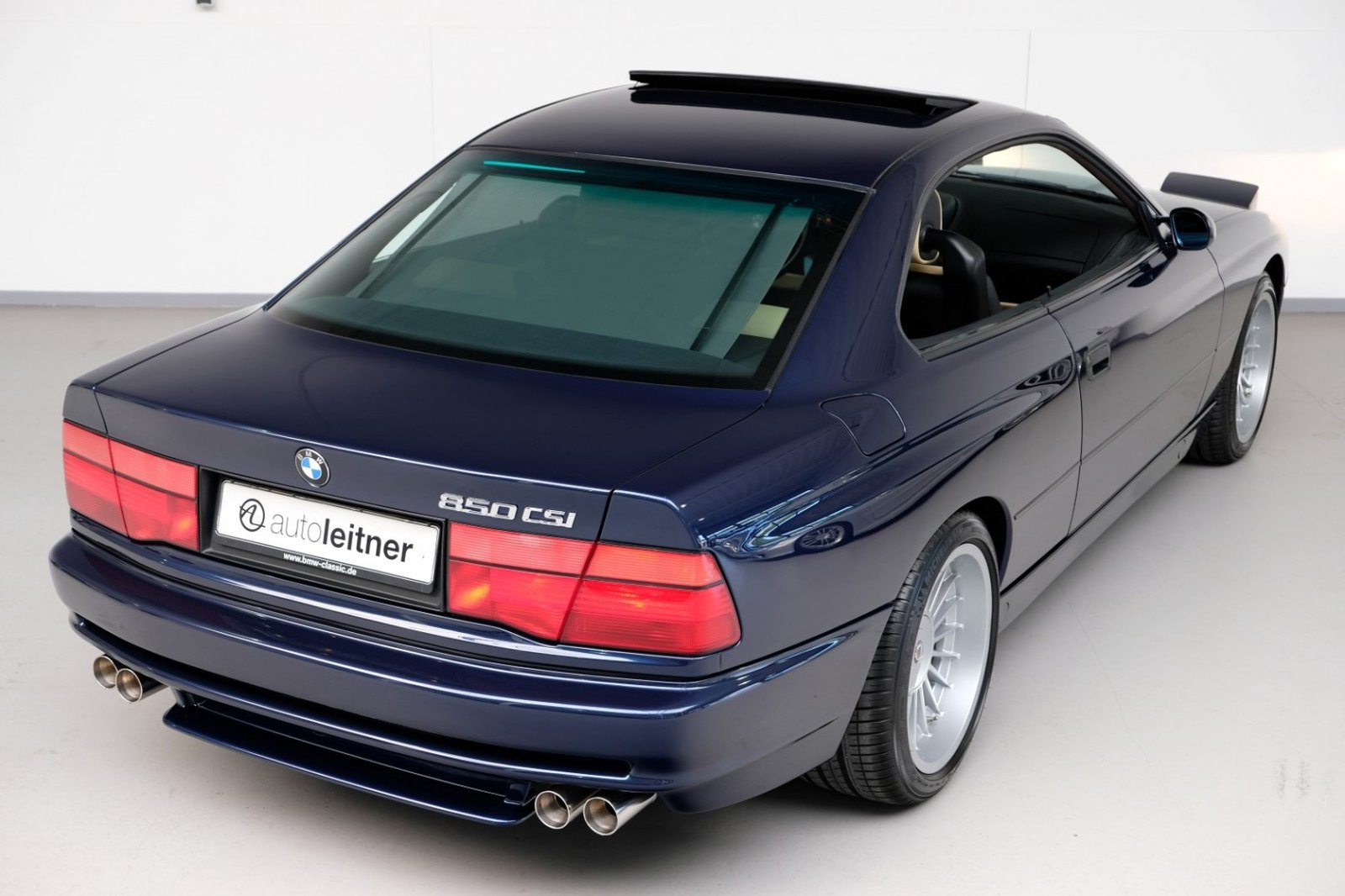 ostatnie-bmw-z-silnikiem-v12-manual-2