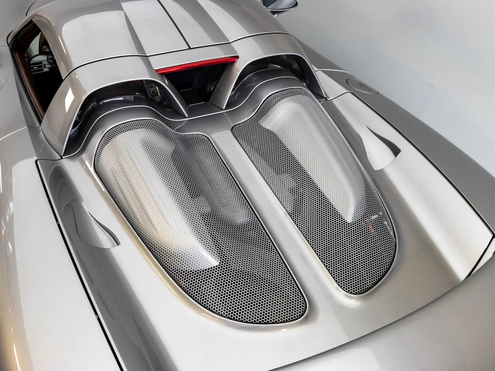porsche-carrera-gt-uzywane-przebieg
