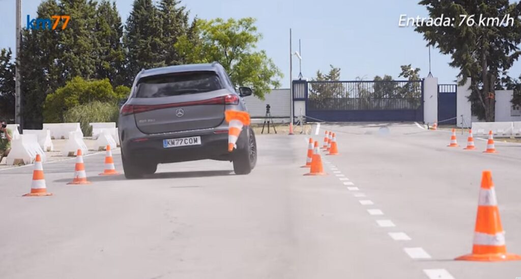 test losia Mercedes EQS