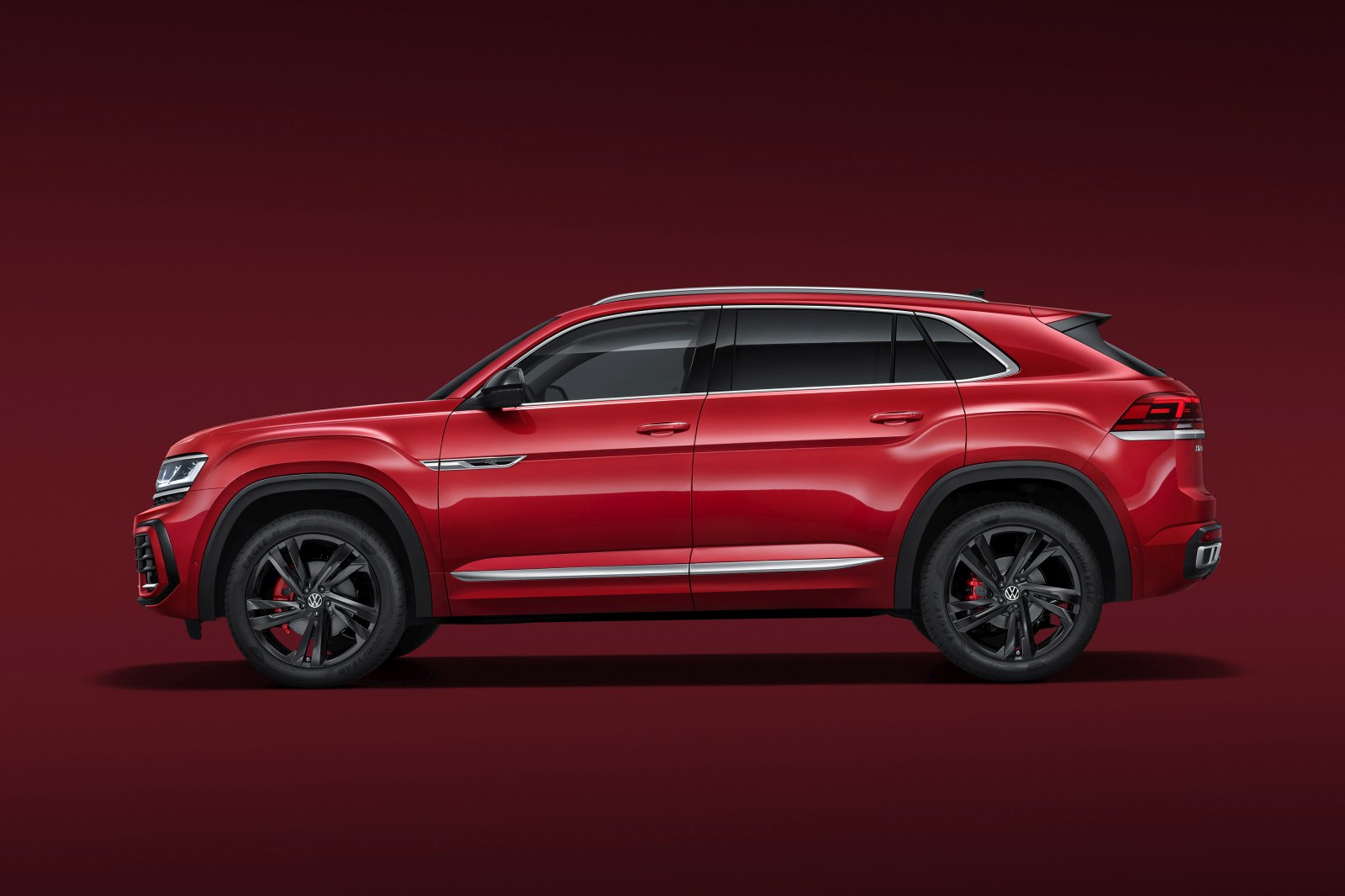 volkswagen-teramont-suv-cena