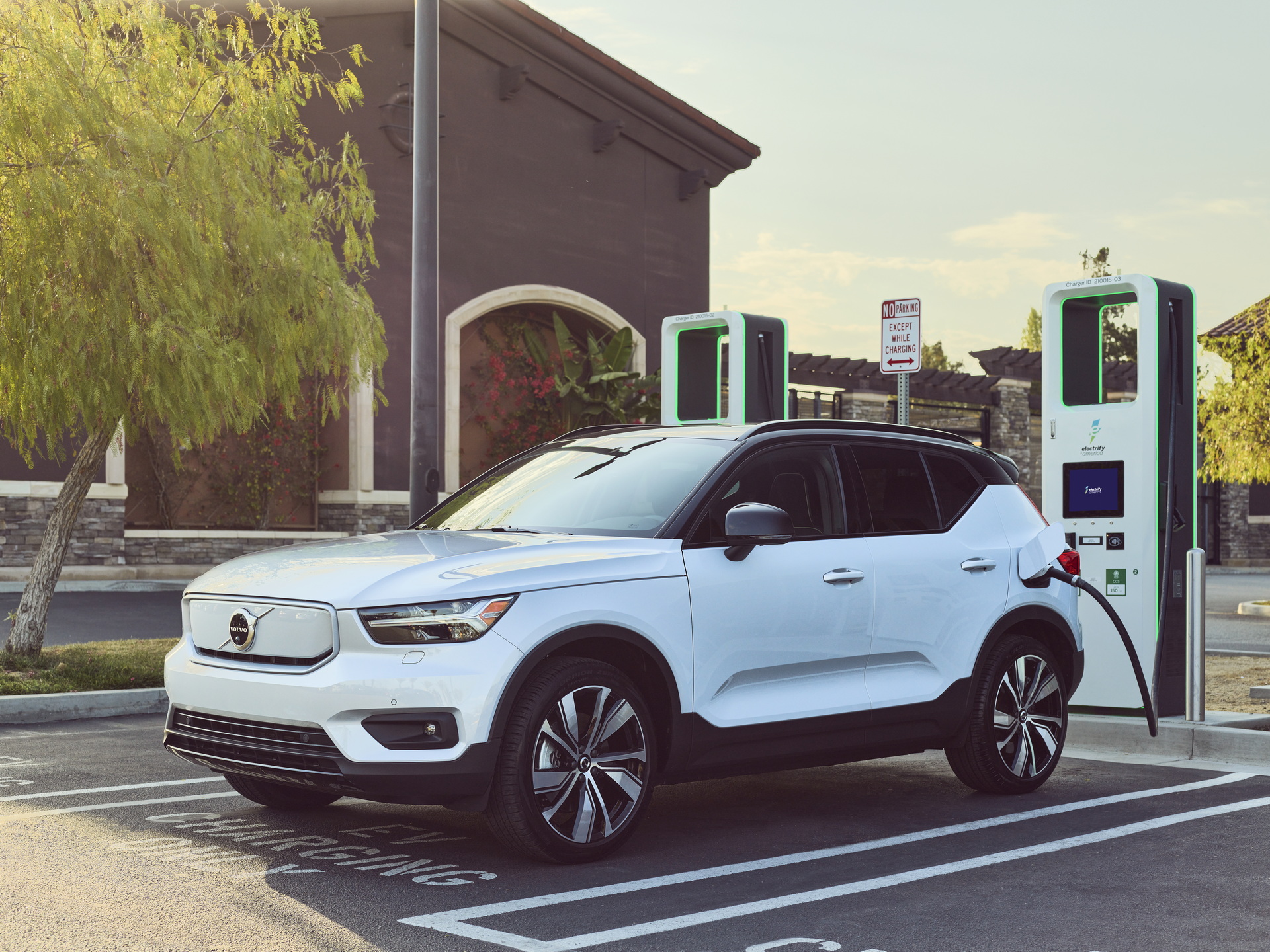 volvo-xc40-elektryk
