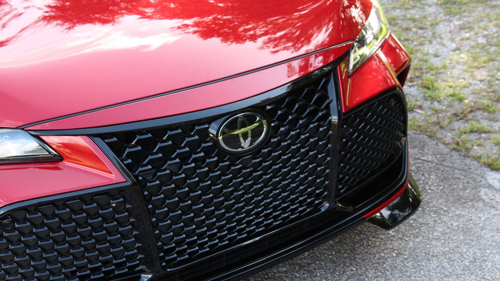 2020-toyota-avalon-trd