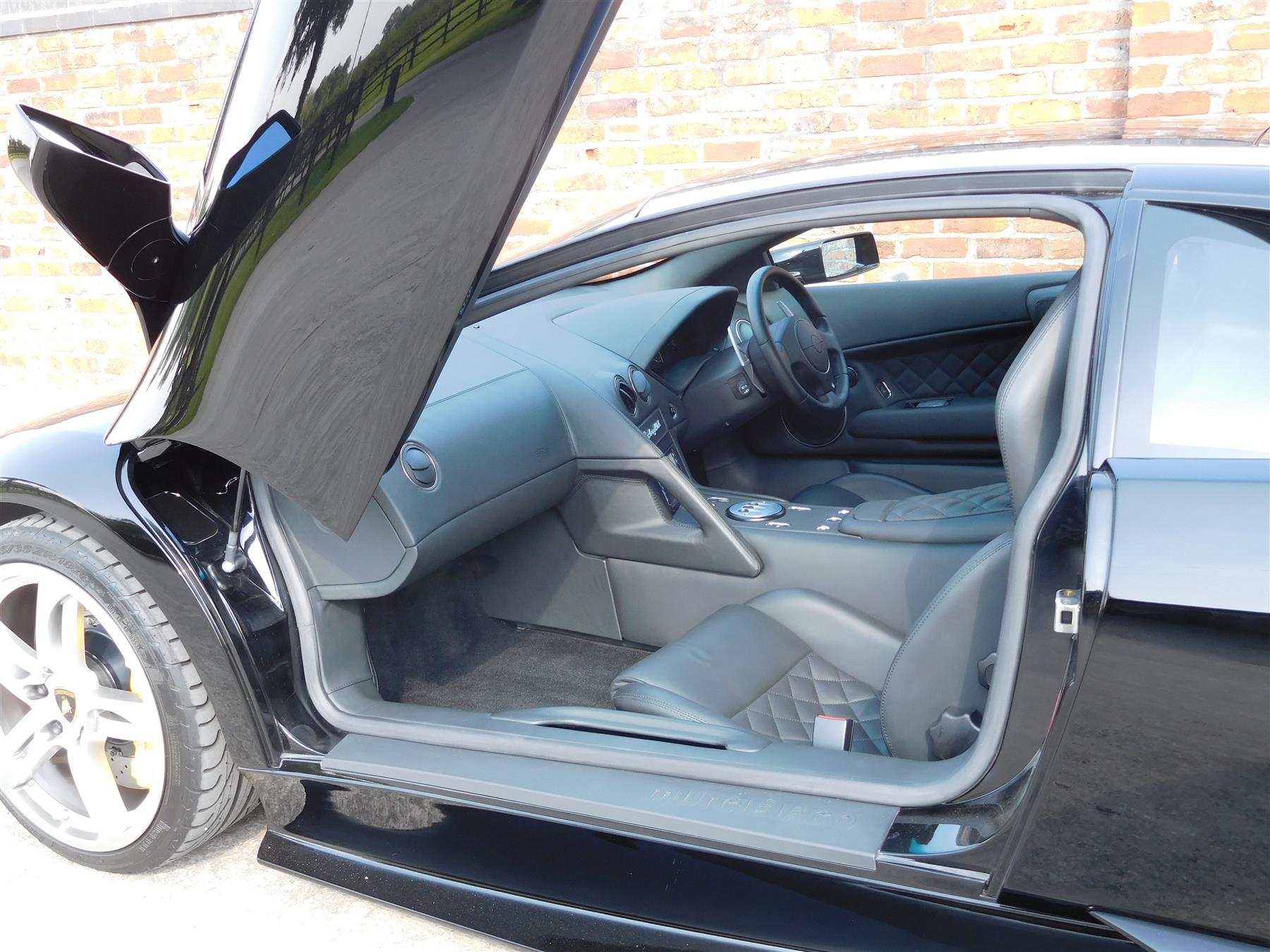 Lamborghini-Murcielago-18