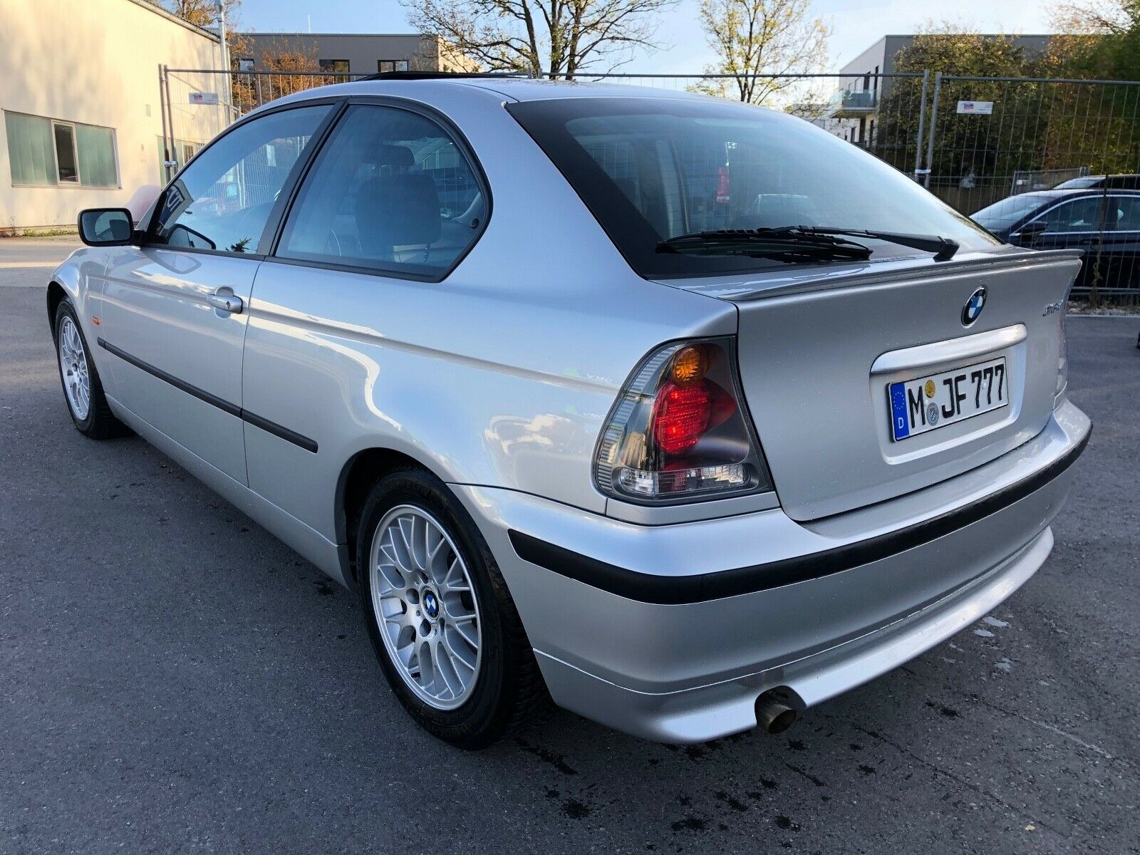 bmw-316ti-compact-uzywane