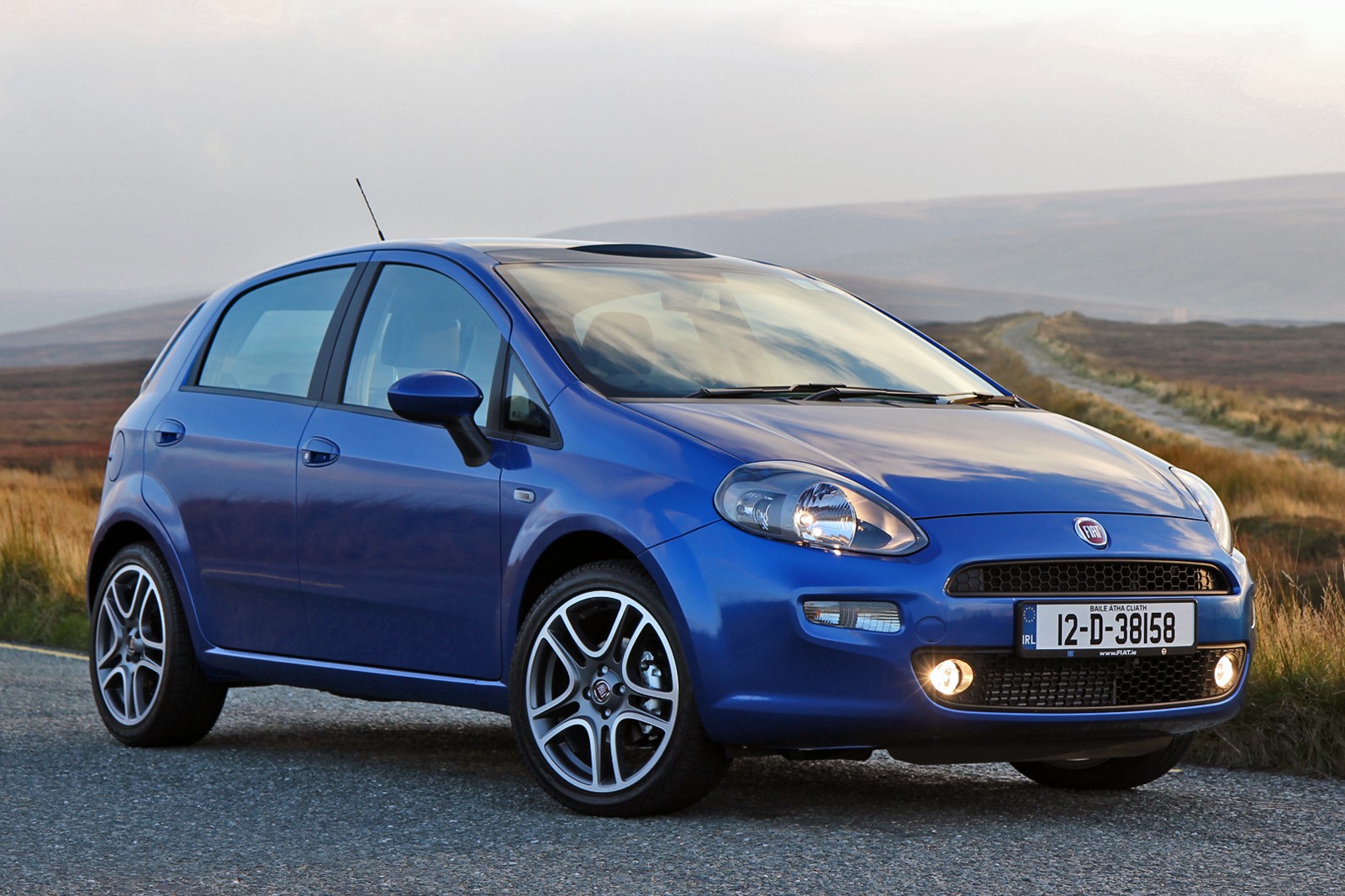 fiat-punto-3-awaryjne-tuv-2