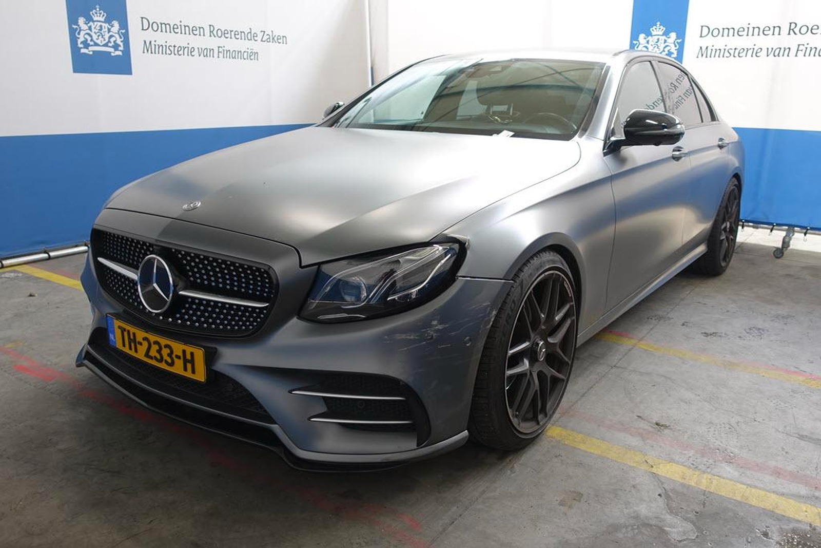 mercedes-amg-e43-aukcja-kopertowa