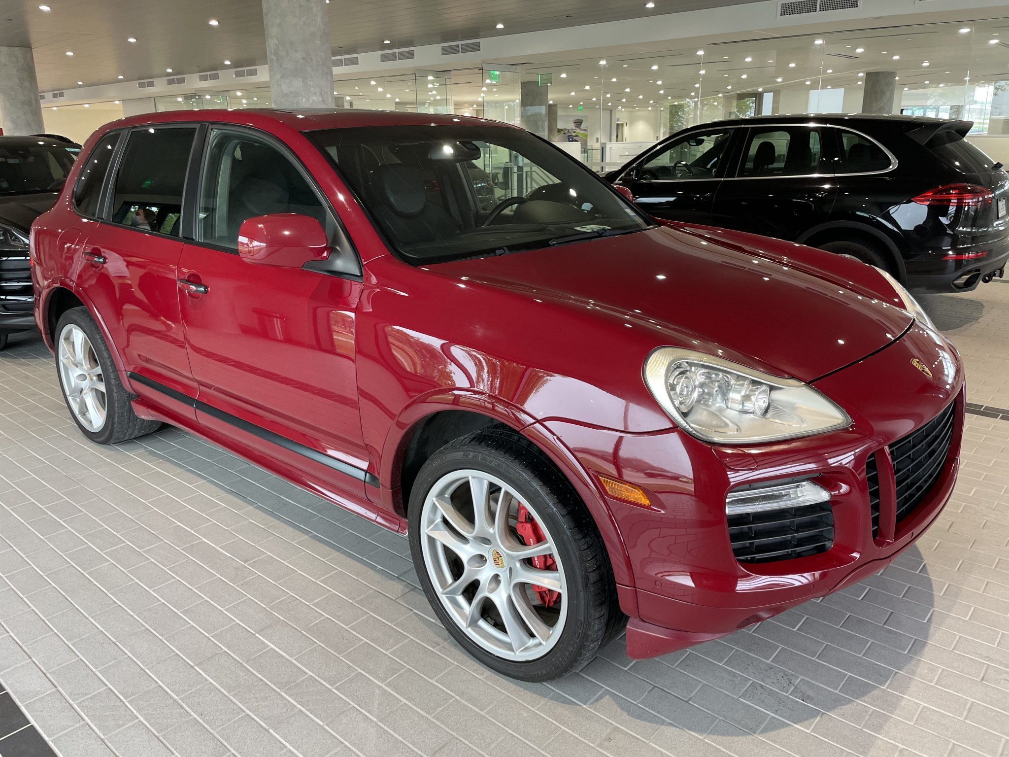 porsche-cayenne-gts-uzywane-cena