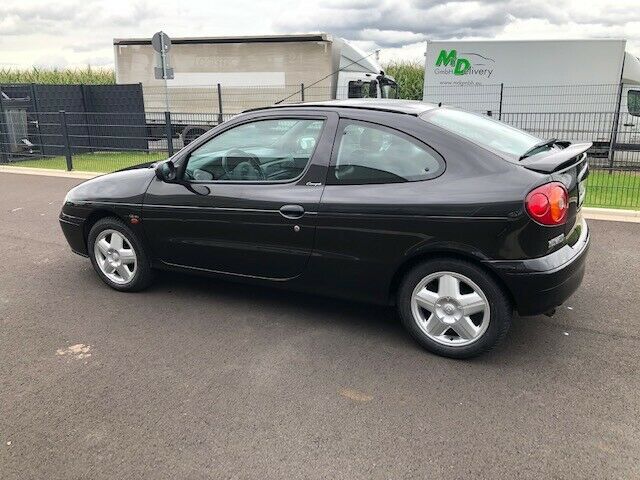 renault-megane-coupe-na-sprzedaz