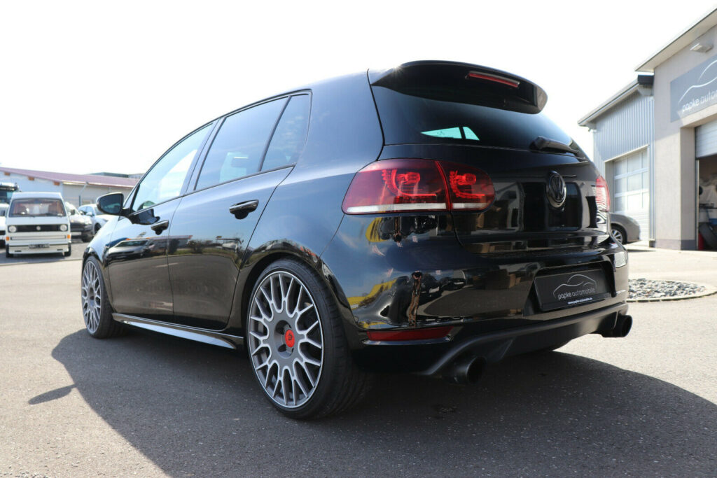 volkswagen-golf-gti-35-edition