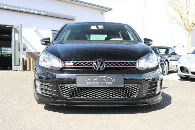 volkswagen-golf-gti-35-edition